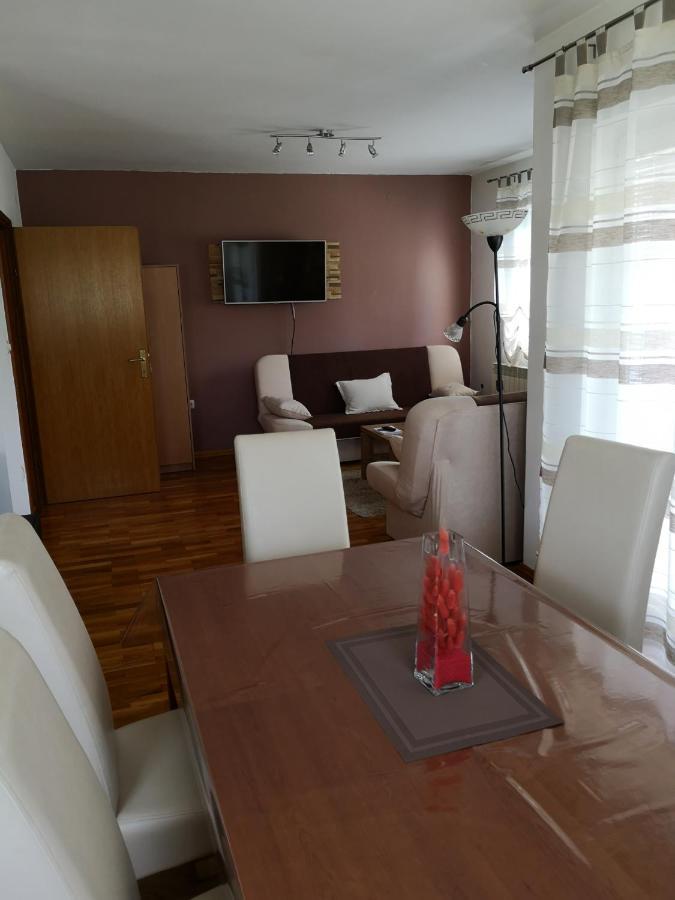 Apartment Igor - Holiday Home Ostarije Exterior foto